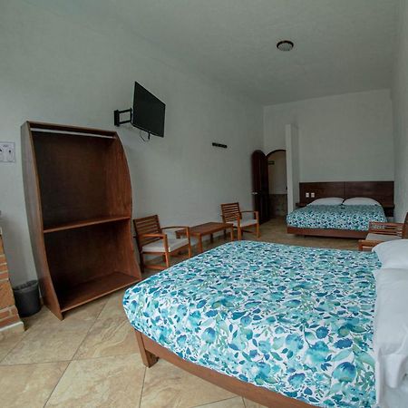 La Buena Suerte Hotel Tepoztlán Buitenkant foto