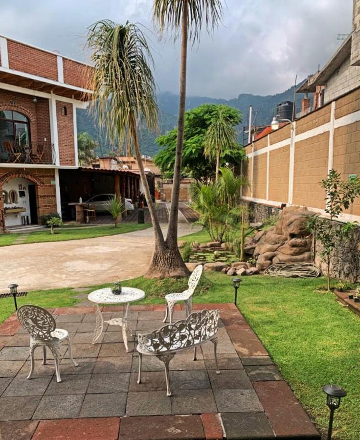 La Buena Suerte Hotel Tepoztlán Buitenkant foto