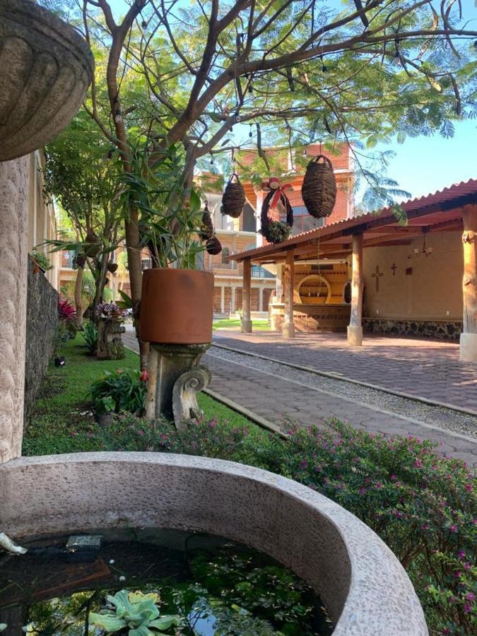 La Buena Suerte Hotel Tepoztlán Buitenkant foto