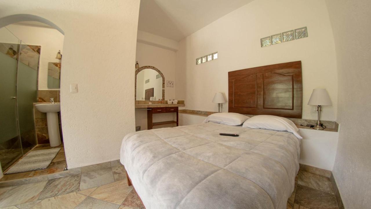 La Buena Suerte Hotel Tepoztlán Buitenkant foto