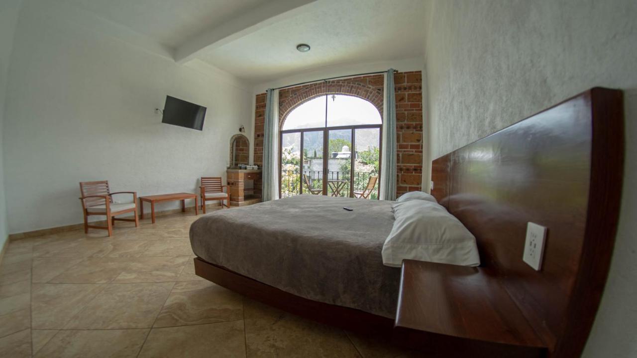 La Buena Suerte Hotel Tepoztlán Buitenkant foto