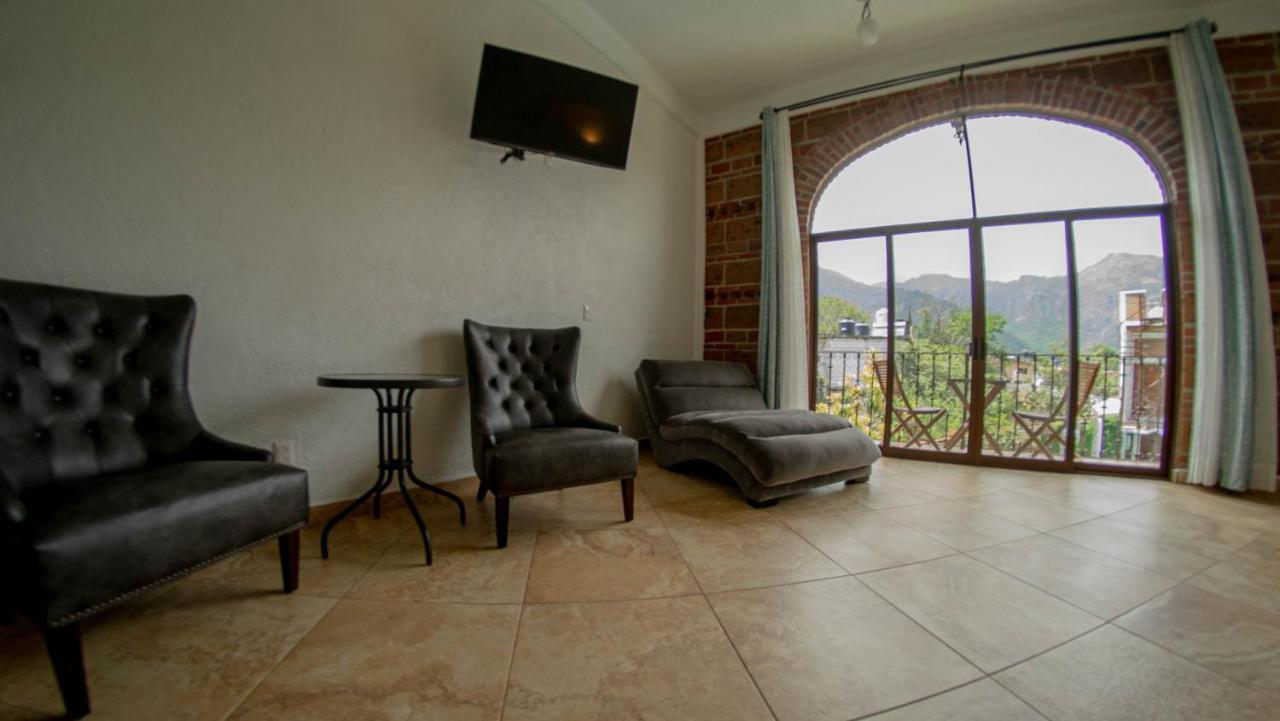 La Buena Suerte Hotel Tepoztlán Buitenkant foto