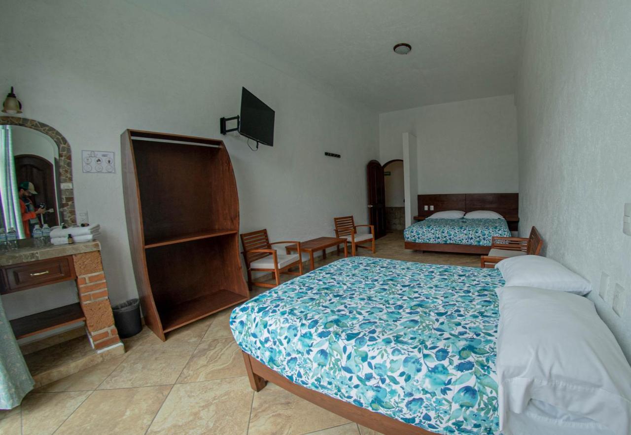 La Buena Suerte Hotel Tepoztlán Buitenkant foto