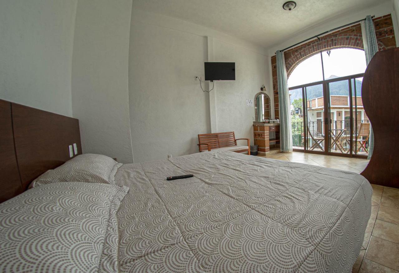 La Buena Suerte Hotel Tepoztlán Buitenkant foto