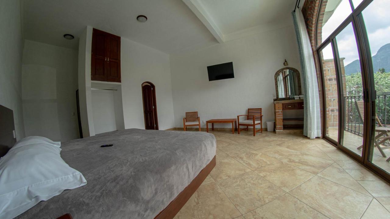 La Buena Suerte Hotel Tepoztlán Buitenkant foto
